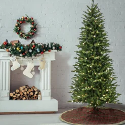 Discount The Holiday Aisle 7.5' H Green Realistic Pine Cashmere Christmas Tree With 350 Led Lights