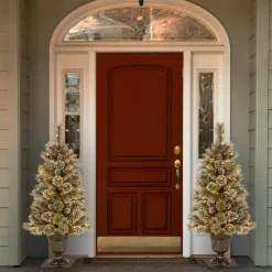 Best Sale Three Posts Glittery Bristle Green/White Artificial Pine Christmas Tree With 100 Lights